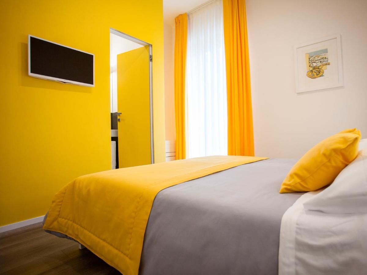 Dimora Mefite-Camere Con Bagno Privato E Self Check-In Матера Екстер'єр фото